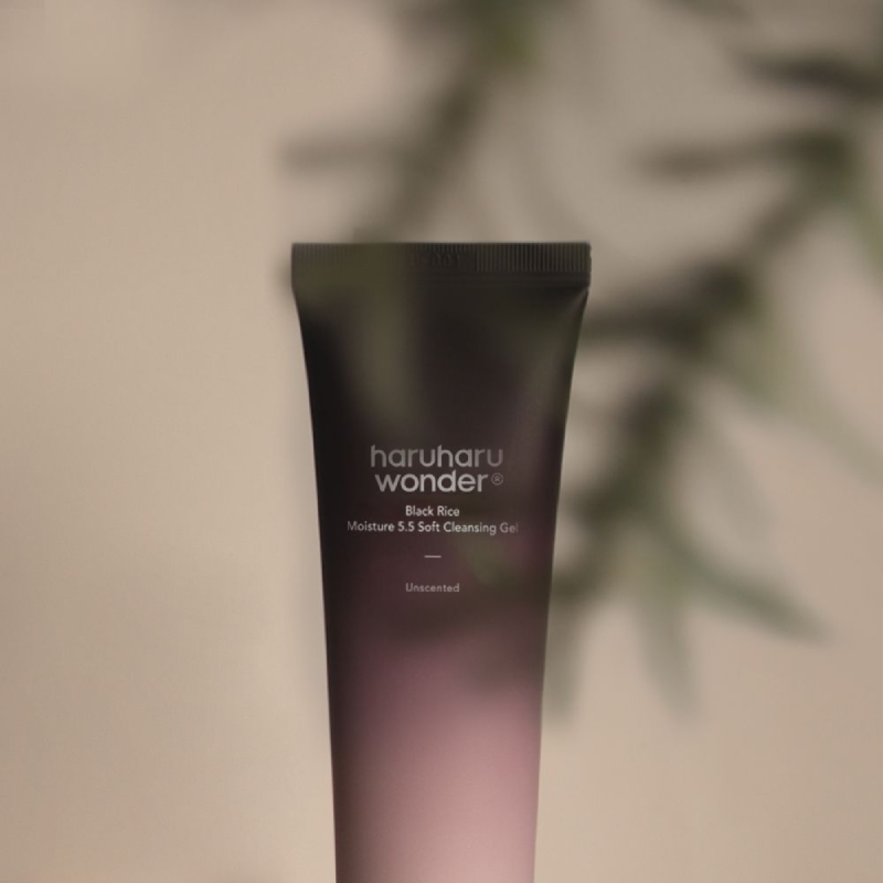  Haruharu Wonder Black Rice Moisture 5.5 Soft Cleansing Gel 100 ml 3